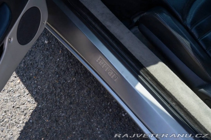 Ferrari 360 Modena V8 2001