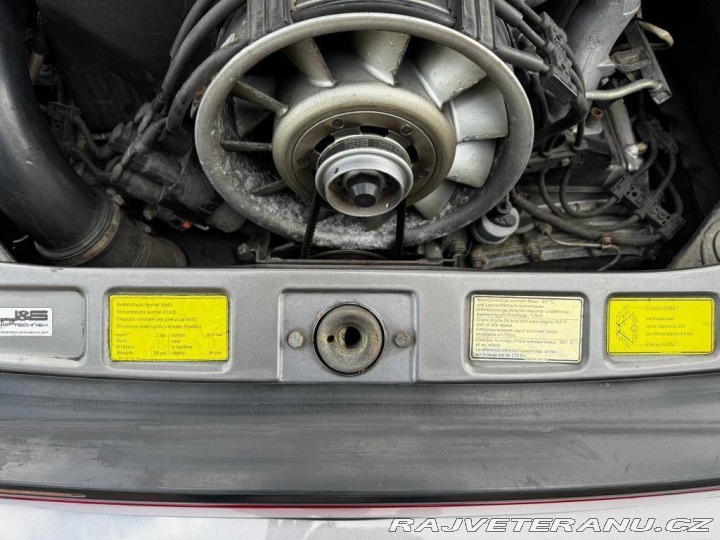 Porsche 911 3.2 CARRERA COUPE U9 1988