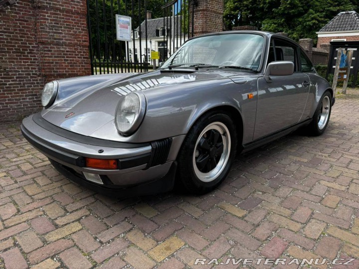 Porsche 911 3.2 CARRERA COUPE U9 1988