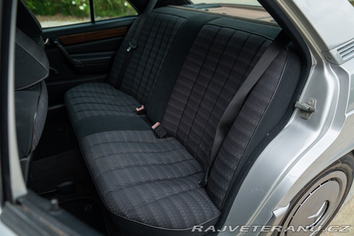 Mercedes-Benz 190 E 1.8 1991