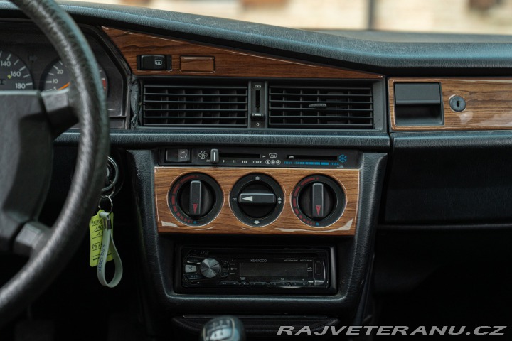 Mercedes-Benz 190 E 1.8 1991