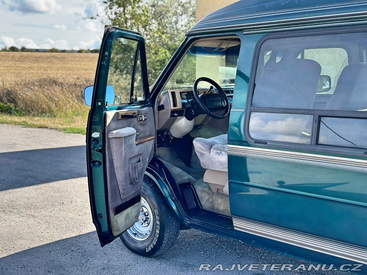 Chevrolet G20 5.7 V8 | Explorer 1995