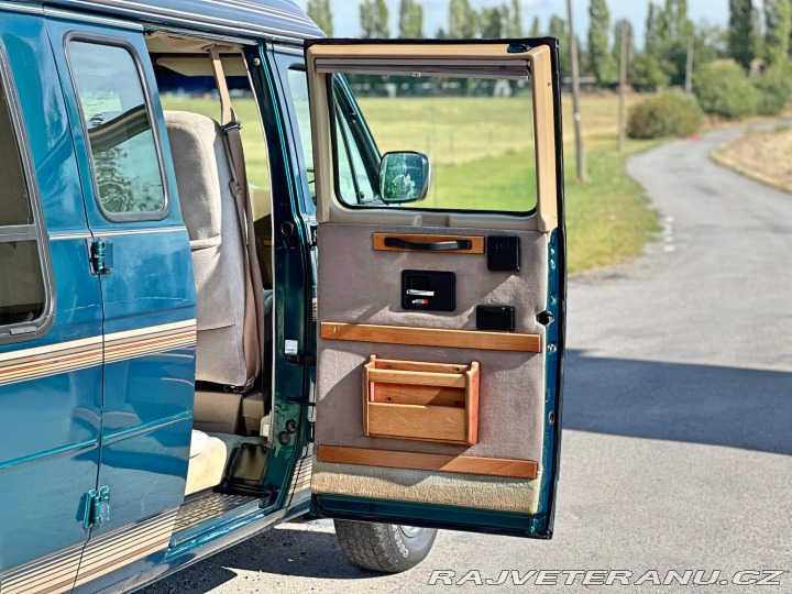 Chevrolet G20 5.7 V8 | Explorer 1995