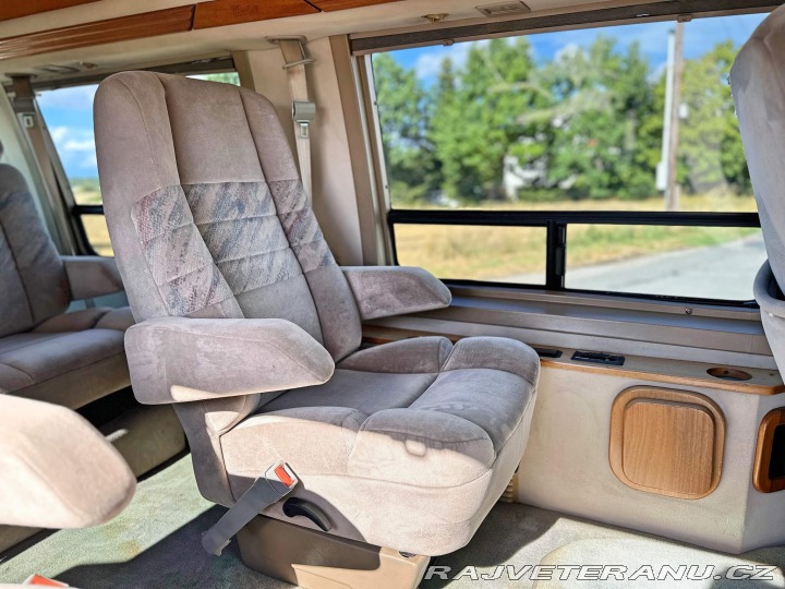 Chevrolet G20 5.7 V8 | Explorer 1995