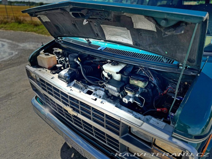 Chevrolet G20 5.7 V8 | Explorer 1995