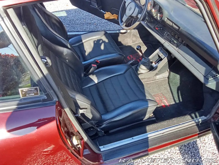 Porsche 911 Carrera 1984