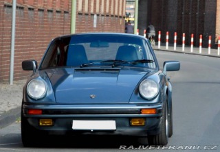 Porsche 911 Carrera 3.2 G-Model 1984