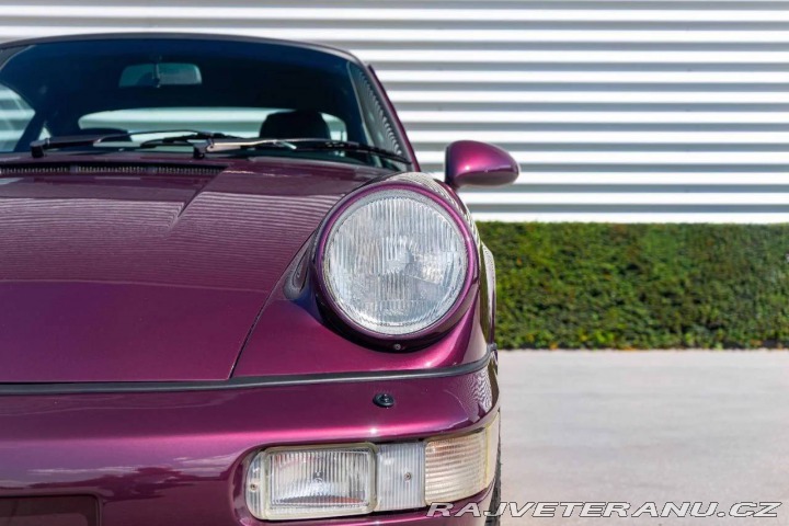 Porsche 911 Carrera 4 (964) 1992