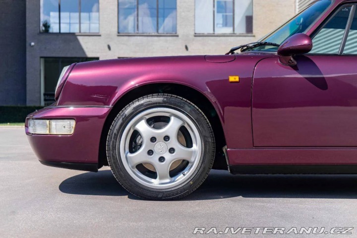 Porsche 911 Carrera 4 (964) 1992