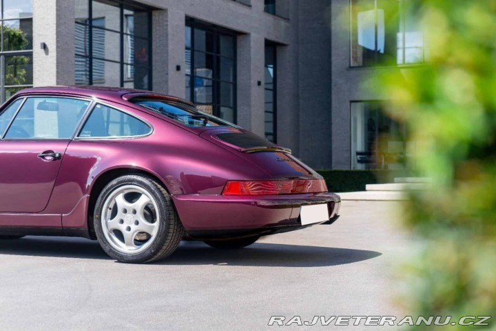 Porsche 911 Carrera 4 (964) 1992