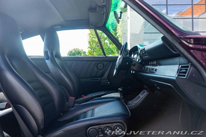 Porsche 911 Carrera 4 (964) 1992