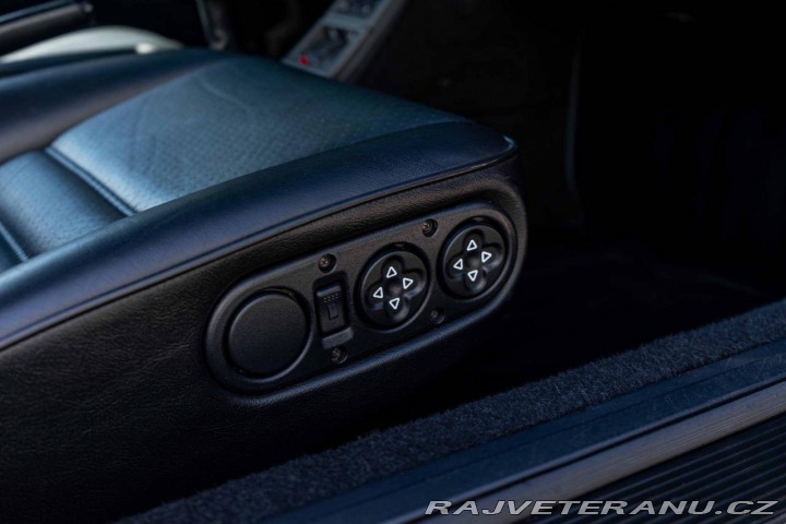 Porsche 911 Carrera 4 (964) 1992