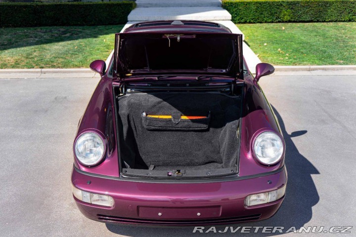Porsche 911 Carrera 4 (964) 1992