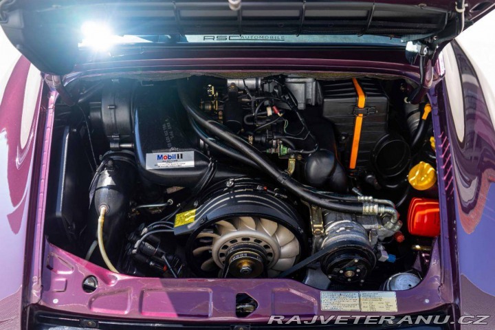 Porsche 911 Carrera 4 (964) 1992