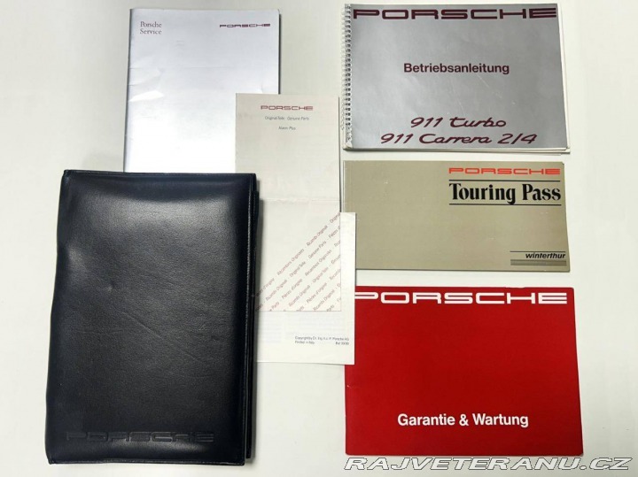 Porsche 911 Carrera 4 (964) 1992