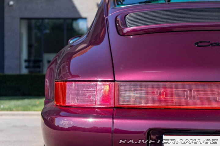 Porsche 911 Carrera 4 (964) 1992