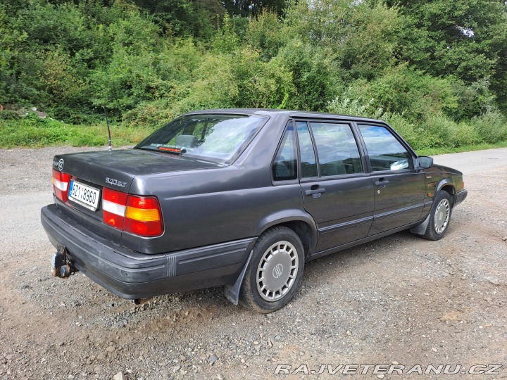 Volvo 940 GLT 1990