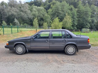 Volvo 940 GLT 1990