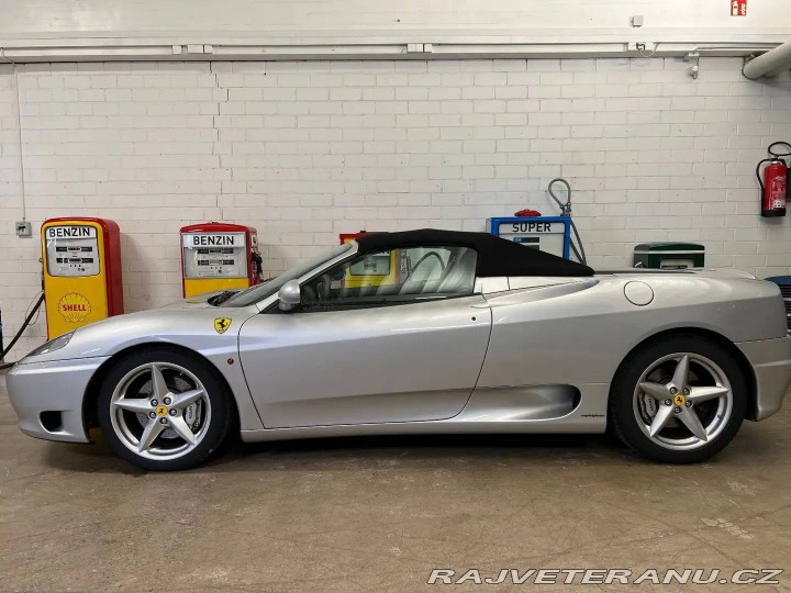 Ferrari 360 Spider F1 2001