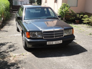 Mercedes-Benz 190 2500TD