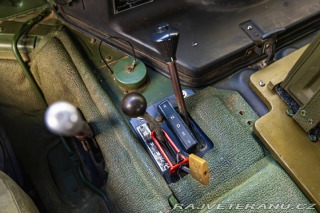 Ostatní značky Ostatní modely HMMWV M998 Humvee 1982