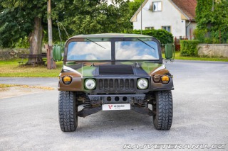 Ostatní značky Ostatní modely HMMWV M998 Humvee 1982