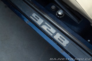 Porsche 928  1981