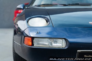 Porsche 928  1981