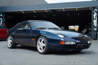 Porsche 928  1981