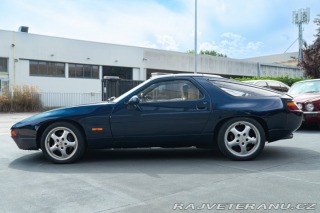 Porsche 928  1981
