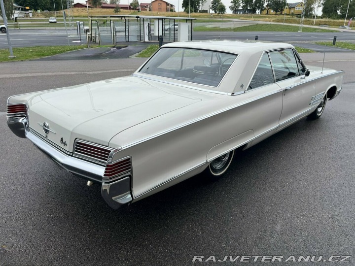 Chrysler 300 1966