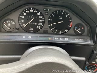 BMW 3 e30 320i 1988
