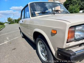 Lada 2107  1990
