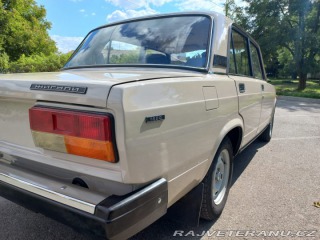 Lada 2107  1990