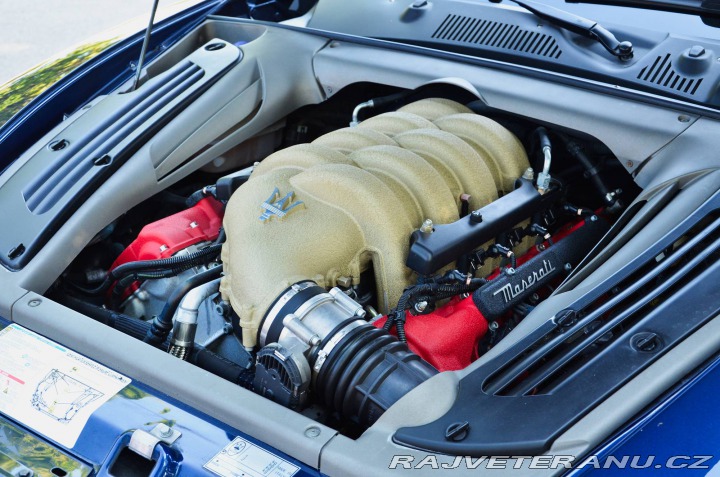 Maserati Ostatní modely 4200 Coupe Cambiocorsa 2002