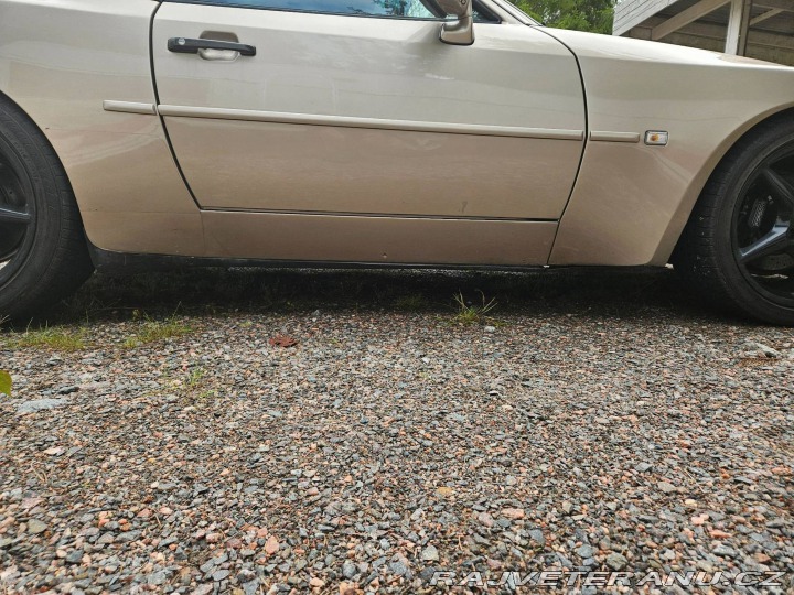 Porsche 944 Turbo 1986