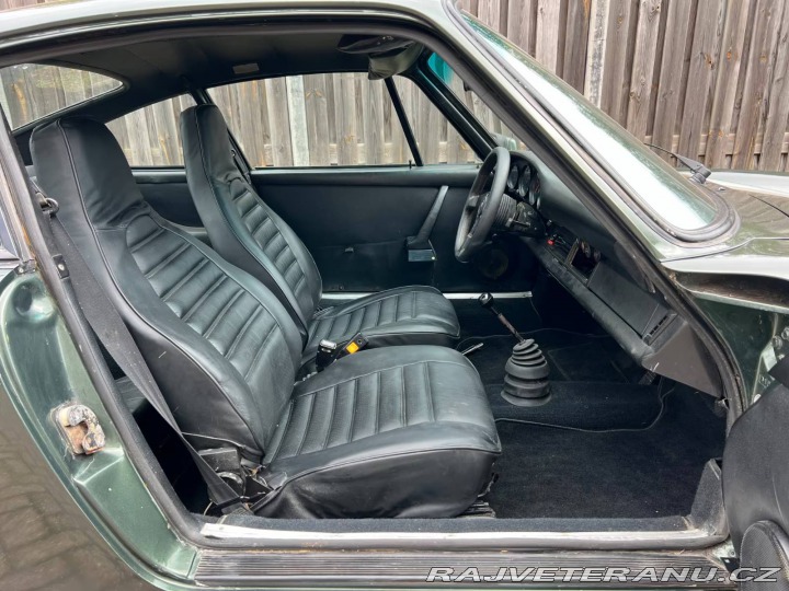 Porsche 911 2.7 G model 1975
