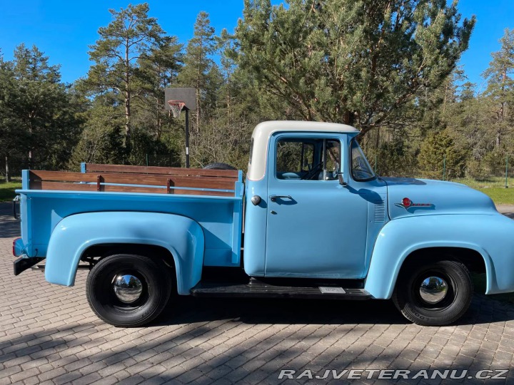 Ford F 100 1956