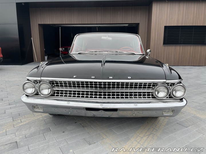 Ford Galaxie 1961