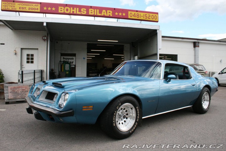 Pontiac Firebird Formula 400 1975