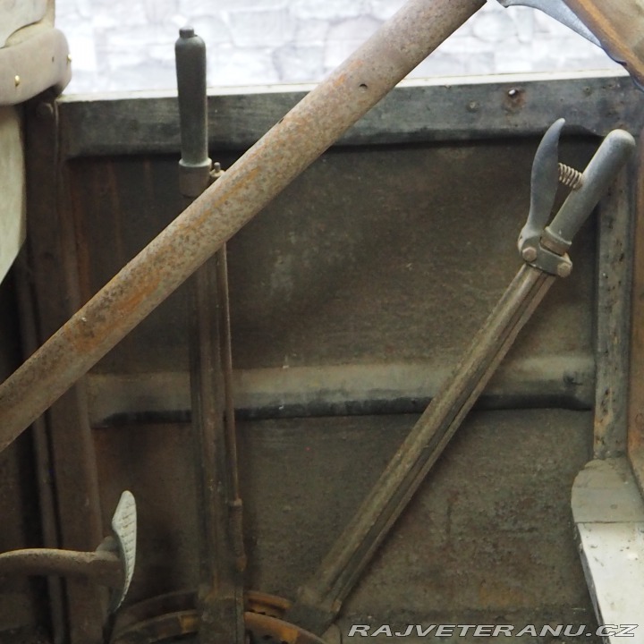 Renault Ostatní modely FE 1915