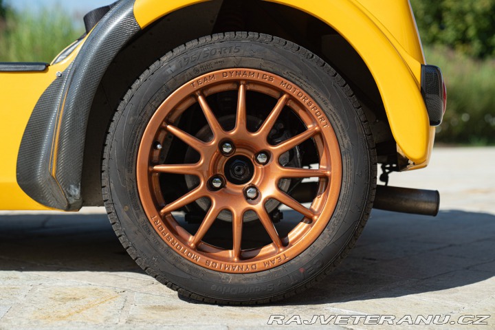 Ostatní značky Ostatní modely Westfield SEIGHT V8 1997