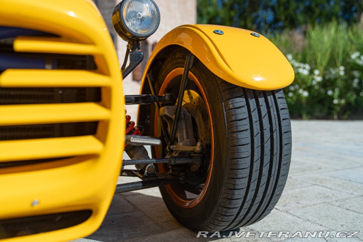 Ostatní značky Ostatní modely Westfield SEIGHT V8 1997