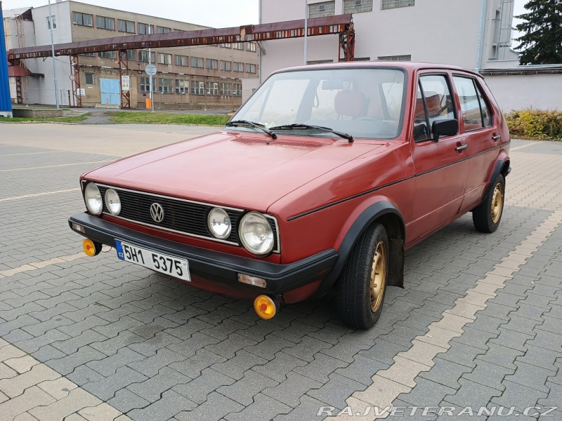Volkswagen Golf 
