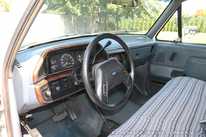 Ford F 250 4WD 302V8 DPH 1990