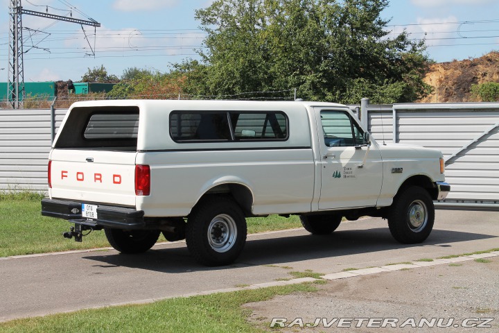 Ford F 250 4WD 302V8 DPH 1990