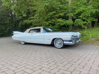 Cadillac Series 62 