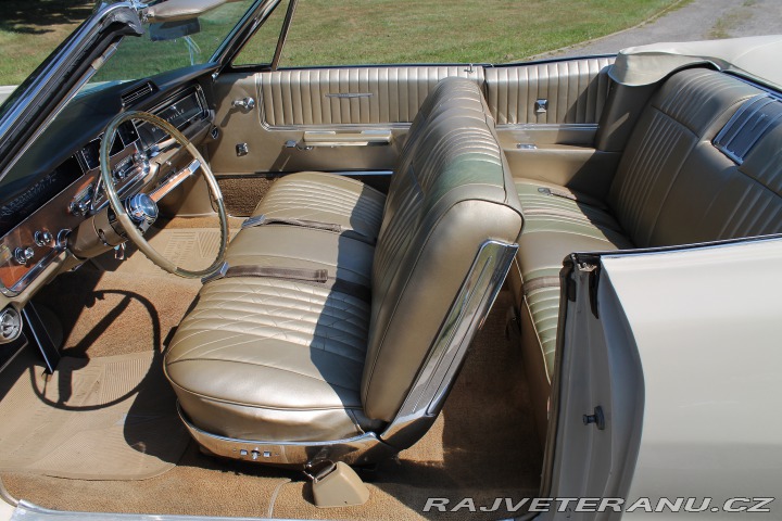 Pontiac Bonneville Convertible 389 V8 1966