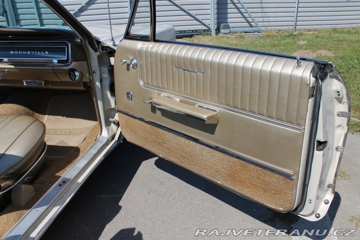 Pontiac Bonneville Convertible 389 V8 1966