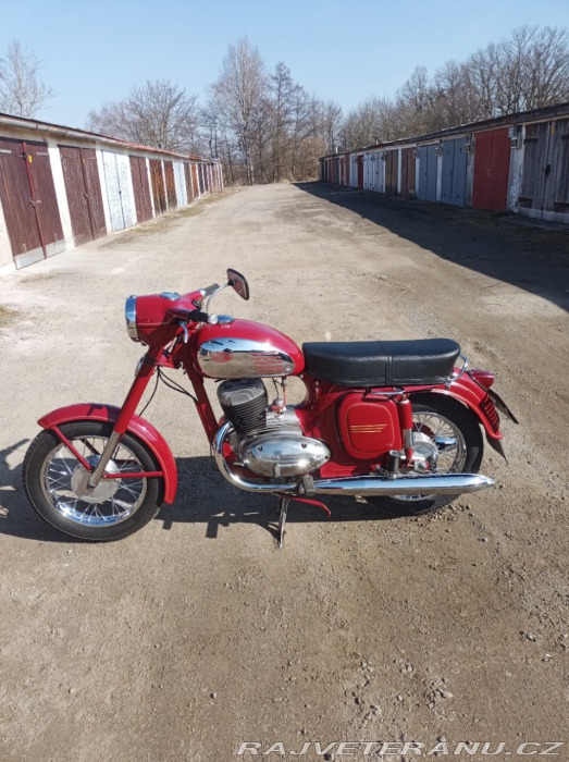 Jawa 250 559 panelka